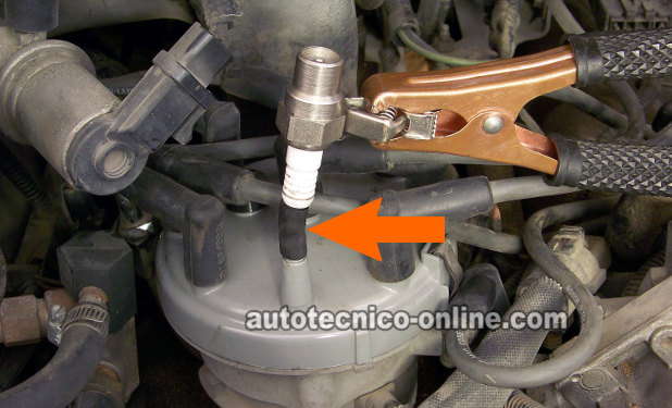 Verificando Chispa En La Tapa De Distribuidor. Cómo Probar El Módulo De Encendido De Ford