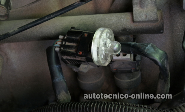 Cómo Probar Los Inyectores De Combustible (Chrysler 3.9L, 5.2L, 5.9L)
