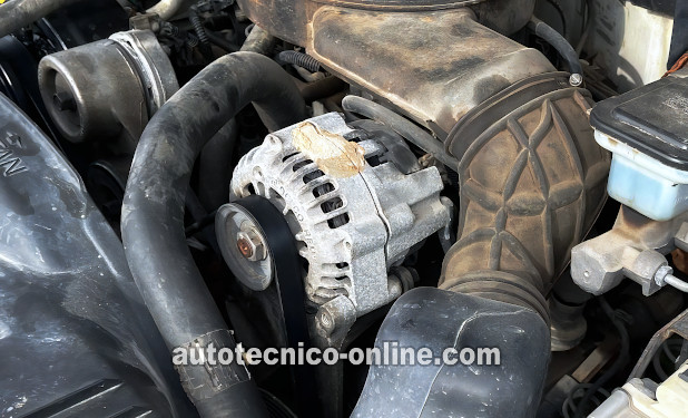 Cómo Probar El Alternador (1994, 1995 4.3L V6 Chevrolet S10 Pickup Y GMC Sonoma)