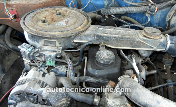 Cómo Probar El Sensor TPS (1987, 1988, 1989, 1990, 1991, 1992, 1993 2.5L Chevrolet S10 Pickup, GMC S15 Pickup, GMC Sonoma)
