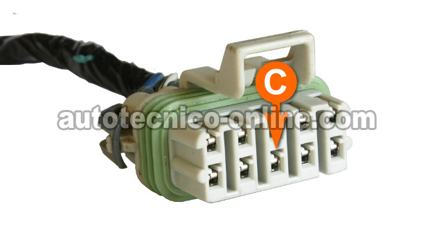 Verificando La Señal De Posición Del Pedal Del Acelerador. Cómo Verificar El Sensor #2 de la Posición Del Pedal Del Acelerador (APP 2)