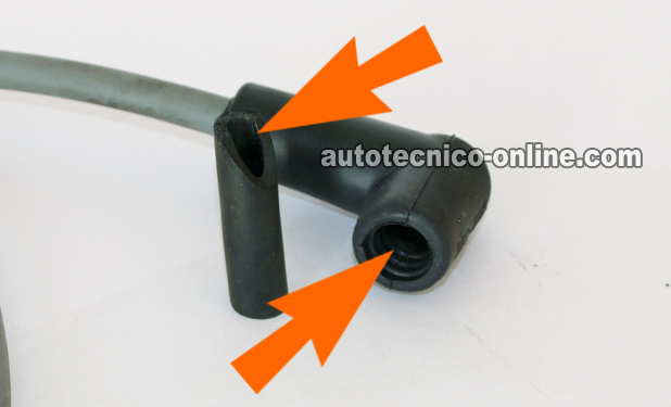 Manguera De Vacío Con Un Punta Cortada A Un Ángulo De 30&deg;. Cómo Diagnósticar Una Falla En Cilindro (2.8L V6 TBI Chevrolet S10, GMC S15)
