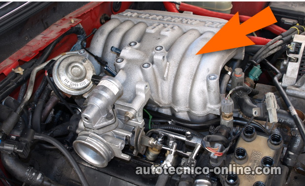 Colector Del Múltiple De Admisión. Cómo Probar Los Inyectores (1994-1995 3.8L Ford Mustang, Ford Thunderbird, Mercury Cougar)