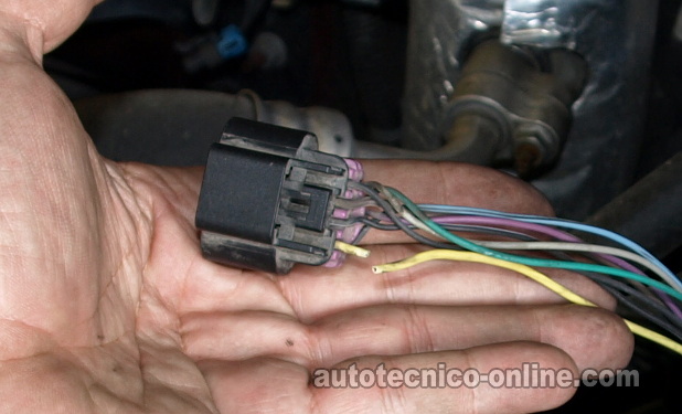 Cómo Probar El Código P0120 (Sensor TPS 1) Del Cuerpo Del Acelerador Electrónico