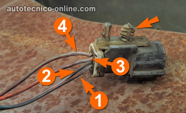 Vista Trasera Del Conector Del Sensor HO2S 12 (1998, 1999, 2000, 2001 2.5L Ford Ranger Y Mazda B2500)