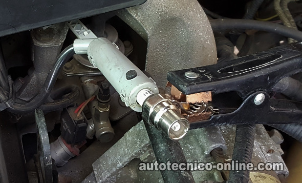 Probando Las Bobinas De Encendido -Diagnosticando Una Falla En Cilindro (1998, 1999, 2000, 2001 2.5L Ford Ranger And Mazda B2500)
