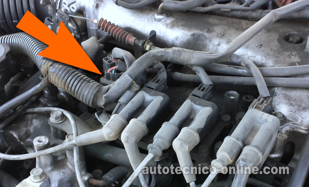 Ubicación of the Conector Del Sensor De La Posición Del Cigüeñal (1994-2004 3.0L V6 Mitsubishi Montero)