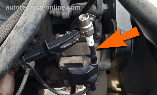Verificando Que La Bobina De Encendido Esté Disparando Chispa. Cómo Probar El Sistema De Encendido (1992, 1993, 1994, 1995, 1996, 1997 3.9L Dodge Dakota)