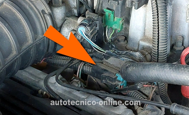 Cómo Probar El Solenoide De La Válvula EGR (1992-1995 2.2L Beretta, Cavalier, Corsica, Sunfire)