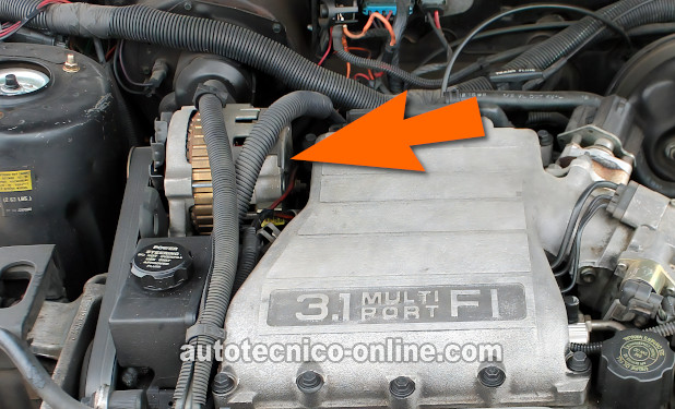 Cómo Probar El Alternador (1989, 1990, 1991, 1992, 1993 3.1L V6 Buick Regal y Oldsmobile Cutlass Supreme)