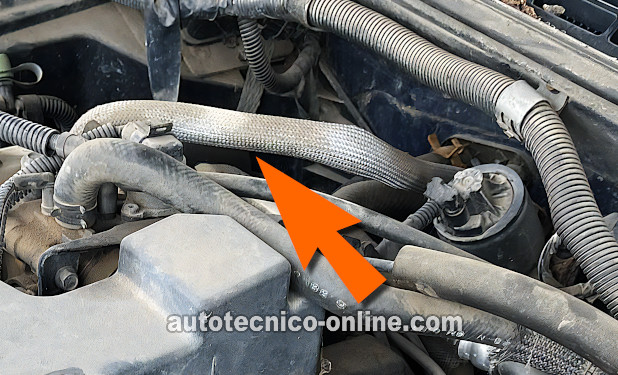 Verificando La Acumulación De Carbón. Cómo Probar La Válvula EGR (1996, 1997, 1998 2.2L Chevrolet S10, GMC Sonoma, y Isuzu Hombre)